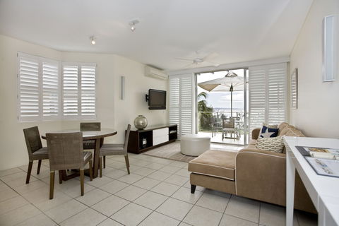 Maison Noosa Beachfront Resort - New South Wales Tourism  3