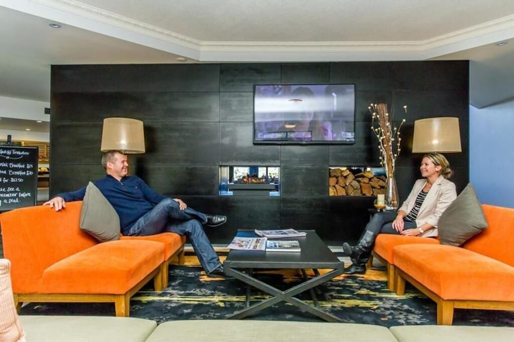 Holder ACT New South Wales Tourism 