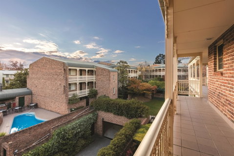 Adina Serviced Apartments Canberra Kingston - New South Wales Tourism  1