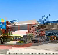 Comfort Inn The International - New South Wales Tourism 