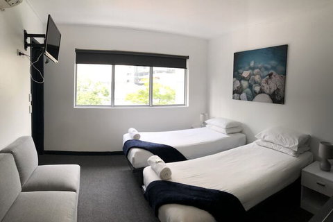 Base Backpackers Brisbane Uptown Hostel - New South Wales Tourism  4