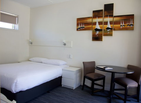 Guichen Bay Motel - New South Wales Tourism  3