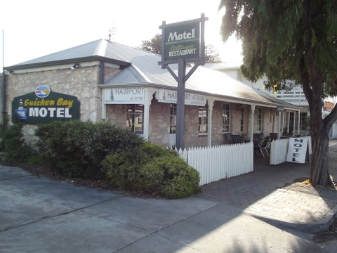 Guichen Bay Motel - New South Wales Tourism  0