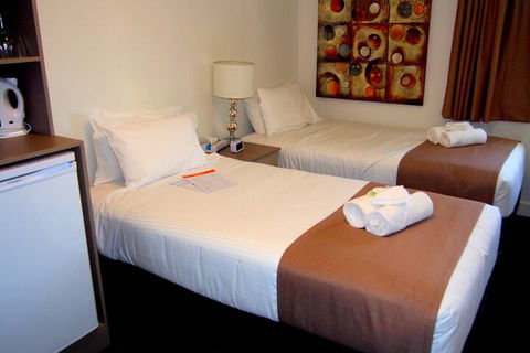 Hotel Gracelands - New South Wales Tourism  7