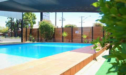 Golden West Motor Inn - New South Wales Tourism  3