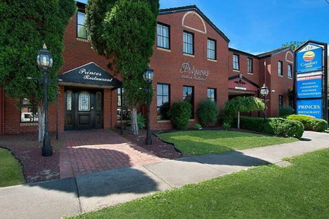 Comfort Inn & Apartments Dandenong - New South Wales Tourism  1