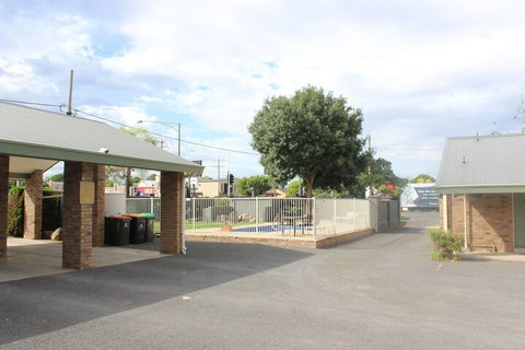 Bendigo Homestead Motor Inn & Apartments - New South Wales Tourism  3