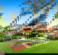 Comfort Apartments Royal Gardens - New South Wales Tourism 