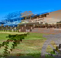 Quality Inn Carriage House - New South Wales Tourism 