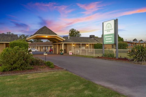 Stagecoach Motel Wodonga - New South Wales Tourism  0