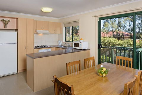 Mount Waverley Townhouses - New South Wales Tourism  3