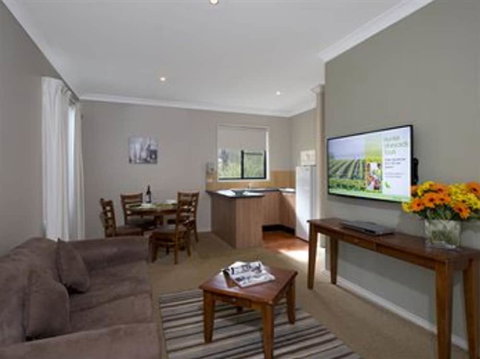 Leisure Inn Pokolbin Hill - New South Wales Tourism  6