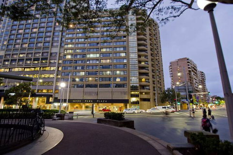 Oaks Sydney Hyde Park Suites - New South Wales Tourism  3