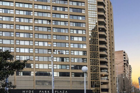 Oaks Sydney Hyde Park Suites - New South Wales Tourism  5