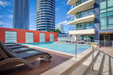 Mantra Broadbeach On The Park - New South Wales Tourism  6