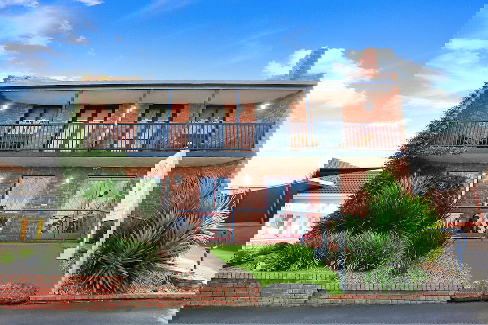 Warrnambool VIC New South Wales Tourism 