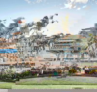 Novotel Cairns Oasis Resort - New South Wales Tourism 