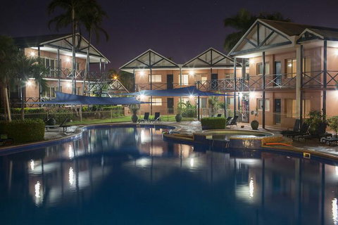 Moonlight Bay Suites - New South Wales Tourism  6
