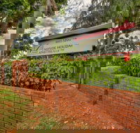 Bayside Holiday Apartments - New South Wales Tourism 