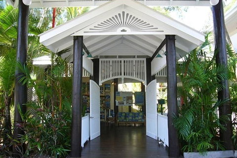 Port Douglas Retreat - New South Wales Tourism  1