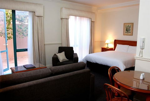 Majestic Tynte Street Apartments - New South Wales Tourism  6