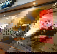 Mayfair Plaza Motel - New South Wales Tourism 