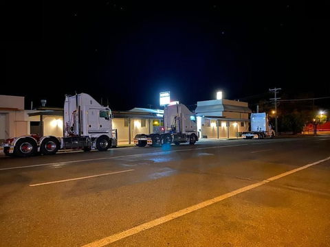 Ben Hall Motor Inn - New South Wales Tourism  0
