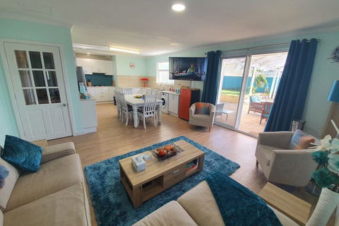 Palm Beach Guest House - New South Wales Tourism  4