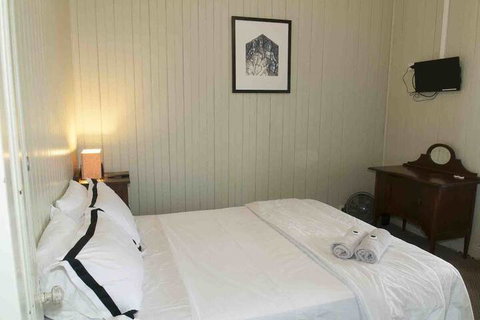 Ulmarra Hotel - New South Wales Tourism  4