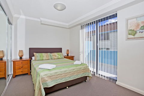 Aqualine Apartments - New South Wales Tourism  6