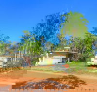 Batchelor Holiday Park - New South Wales Tourism 