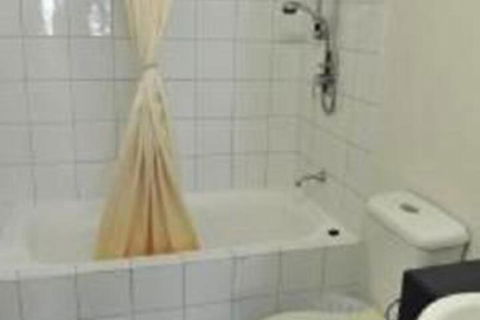 Inner City Cardona Court Apartment - New South Wales Tourism  5