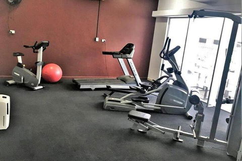 Inner City Cardona Court Apartment - New South Wales Tourism  3