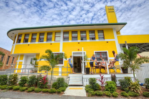 Big Bird Backpackers - New South Wales Tourism  4