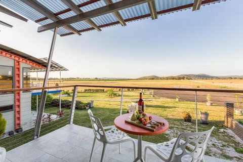 Hangar House Mudgee - New South Wales Tourism  2