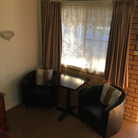Guyra Motor Inn - New South Wales Tourism  6