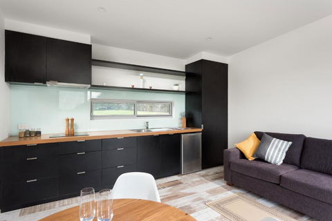 Bimbadeen Phillip Island Farm Retreats - New South Wales Tourism  2