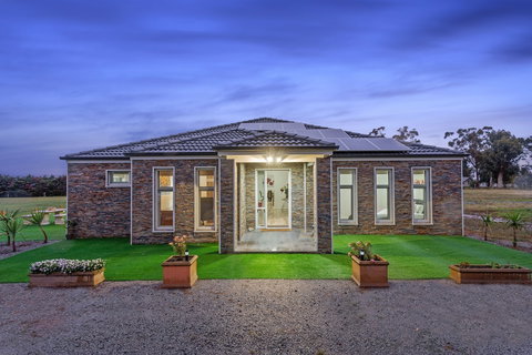 Bulla Hill Villas- Melbourne Airport - New South Wales Tourism  2