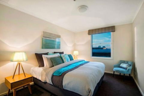 Platinum Apartments On Whiteman St - New South Wales Tourism  5