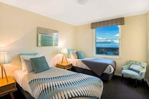 Platinum Apartments On Whiteman St - New South Wales Tourism  3