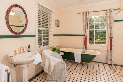 ARCADIA - The Barn Cottage & Rosehill Cottage - New South Wales Tourism  6