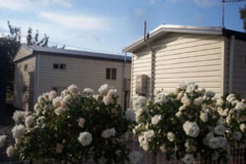 Sheffield Cabins & Apartments - New South Wales Tourism  5