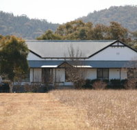 The Farmhouse at Blue Wren Wines - New South Wales Tourism 