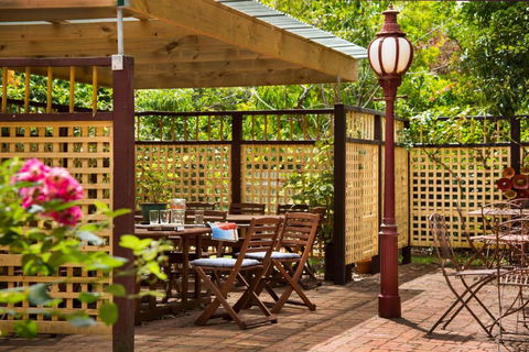 Maldons Eaglehawk Motel - New South Wales Tourism  1