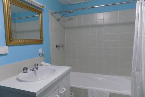 Kirwan Apartments 5 - New South Wales Tourism  5