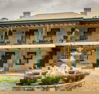 Segenhoe Inn Historic Bed  Breakfast - New South Wales Tourism 