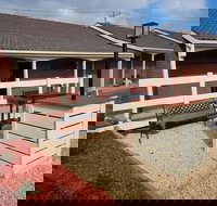 Ararat Colonial Lodge Motel - New South Wales Tourism 