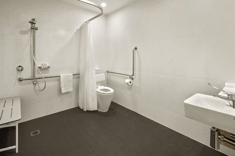 Quest Griffith - New South Wales Tourism  1