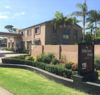 Mollymook Shores Motel and Conference Centre - New South Wales Tourism 