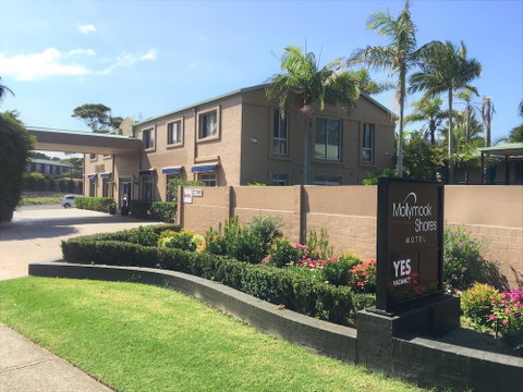Mollymook Shores Motel And Conference Centre - New South Wales Tourism  0